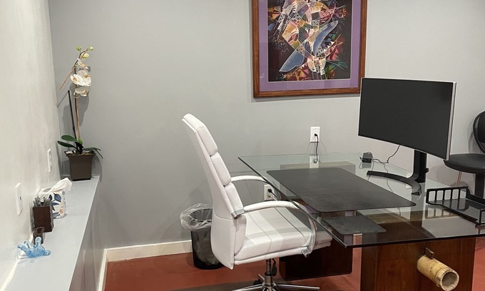 Gardena Apartment | BEAUTIFUL WAREHOUSE SPACE W/OFFICE