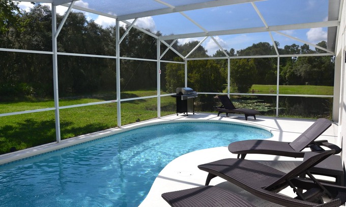 Clear Creek Villa | Beautiful Waterside Villa For Rent In Orlando