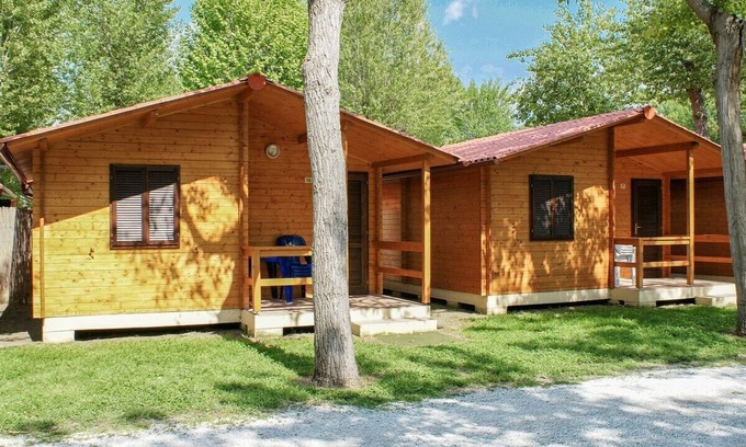 Viareggio House | Beautiful wooden house with veranda and close to the beach.