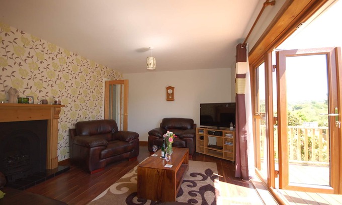 Goodwick House | Beautifully furnished home from home , set in the heart of Pembrokeshire.