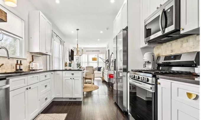 Mar Lee House | Beautify styled 3-bedroom home near Sloan's Lake with backyard and garage.