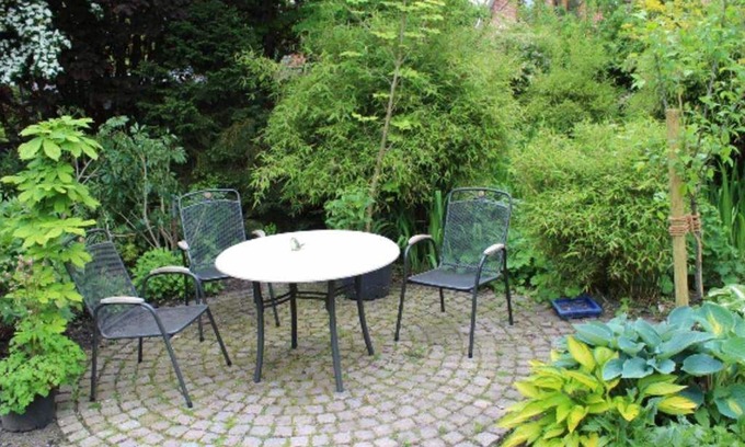 Leer Cottage | Bed and breakfast A - Guest house An der Fehnroute I, 11037