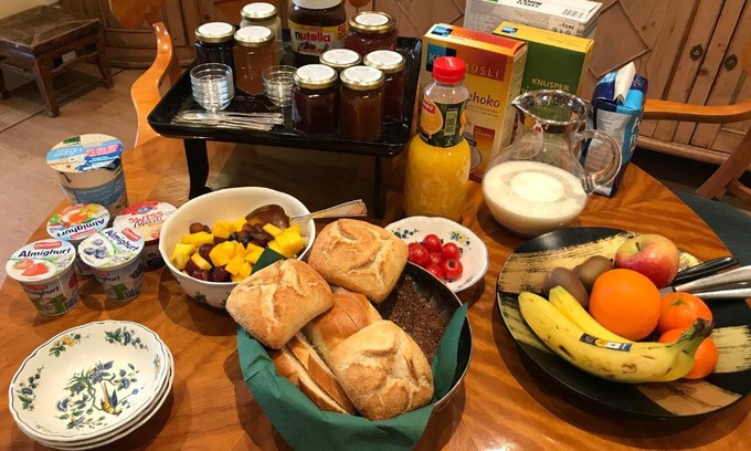 Meerbusch Bed & Breakfast | Bed & Breakfast Brockhof Meerbusch