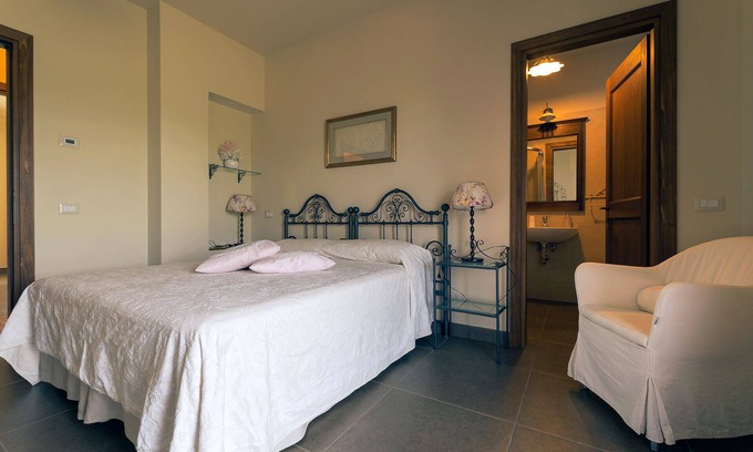 Grotte di Castro Other | Bed&breakfast Agriturismo