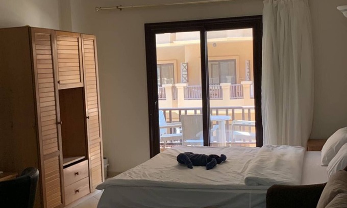 Al Ahyaa Ski Chalet | Bedroom Chalet – Turtles Beach, Side Sea View