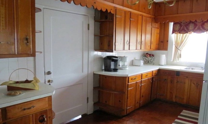 Lancaster House | Bedroom with a King Bed in the Guest House - Lancaster, KY