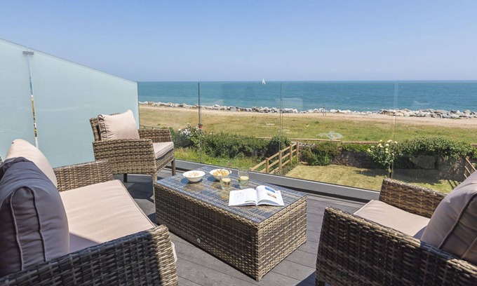 Beesands Apartment | Beesands Vista - Luxury Cottages