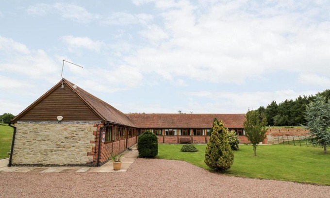 Forest of Dean House | Beesoni Lodge