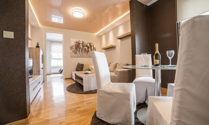 Novi Beograd Apartment | BeGood apartment in Belvil in New Belgrade with a parking place .