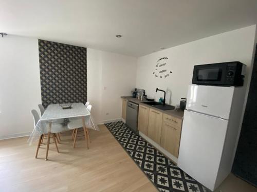 Lamballe Apartment | Bel Appartement 1er étage t2 4 pers avec cour les cocons de Madenn