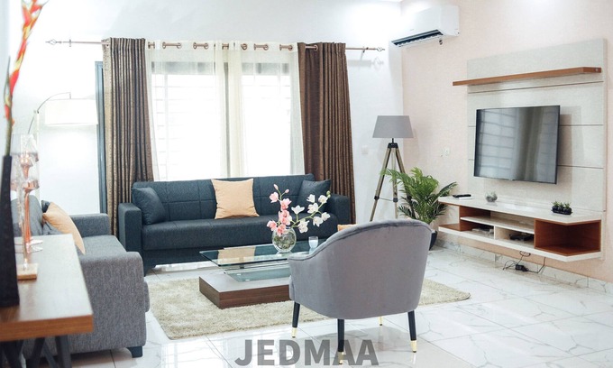 Angre Apartment | Bel Appartement Meublé, 4 Pièces, Angré 8e Tranche
