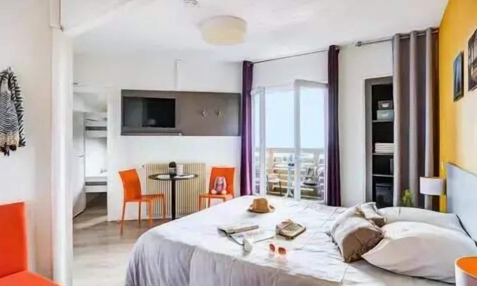 Bouvet Island Apartment | Belambra Clubs Superbesse - Le Chambourguet - Half-board - Classic accommodation 1 Bedroom 2 Adults and 2 Children Balcony