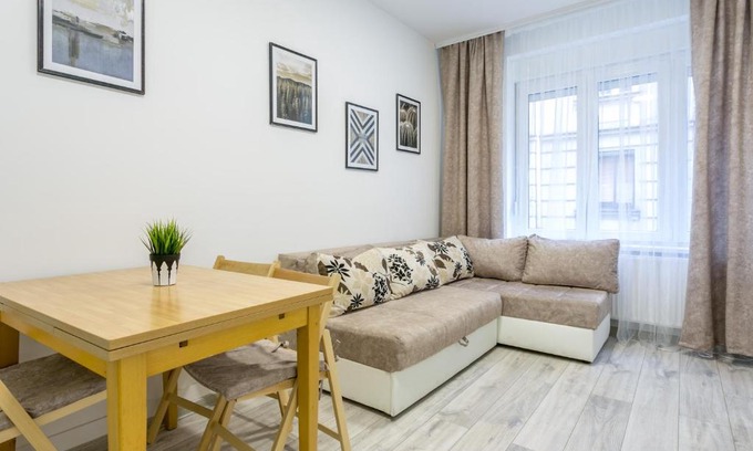 Stari Grad Apartment | Belgrade Renting Down apartment
