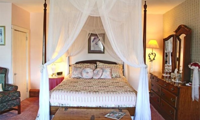 Galena Bed & Breakfast | Belle Aire Mansion Guest House Galena