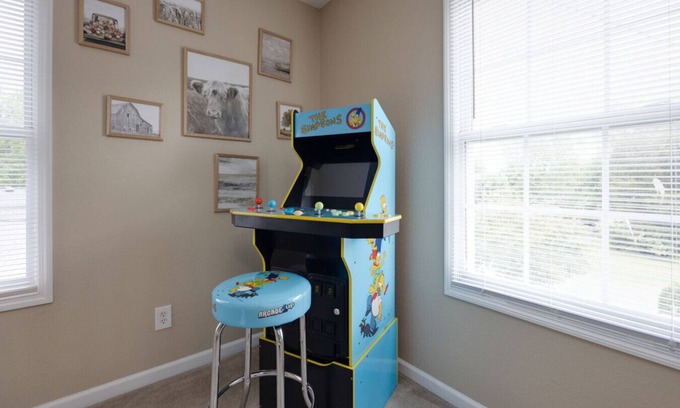 West Meade House | Belle Meade 30 Day Rental with Private Backyard