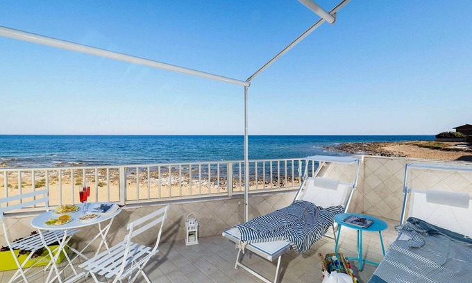 Calabernardo Apartment | Belvilla by OYO Rifugio a mare