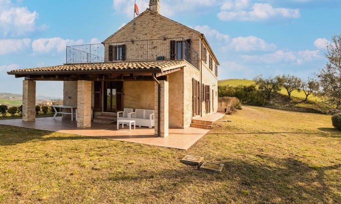 Petritoli House | Belvilla by OYO Villa Francesca