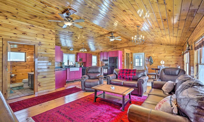 Bemus Point Cabin | Bemus Point Retreat ~ 3 Mi to Chautauqua Lake