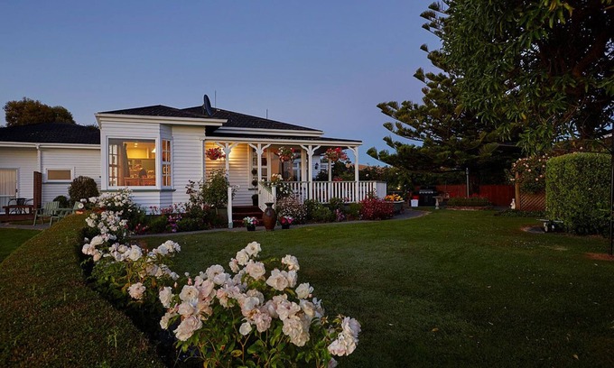 Kaikoura Bed & Breakfast | Bendamere House Bed & Breakfast