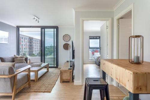 Observatory Apartment | BERGSIG Spacious Deluxe Corner Unit