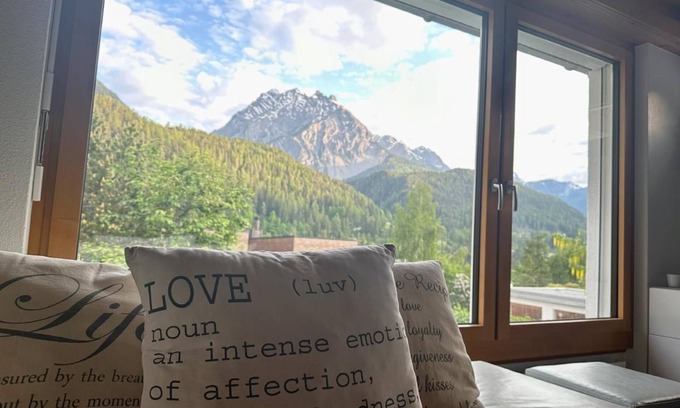 Engadin Scoul House | Bergwellness Chasa Stefania with panoramic view of the valley
