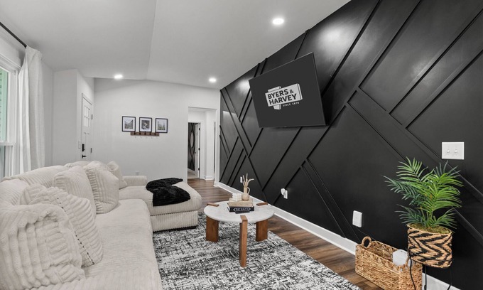 Clarksville House | Bertin's Place Summar