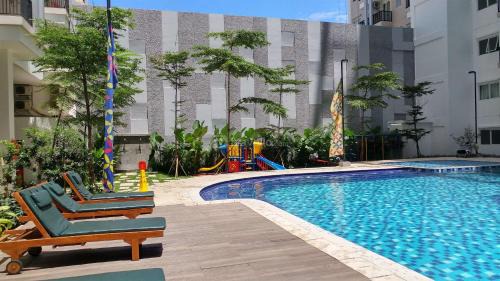East Jakarta Apartment | Best and Stylish 2BR at Signature Park Grande Apartment By Travelio