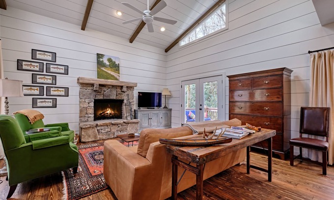 Highlands Cottage | Best Highlands/Cashiers Quality AND Value