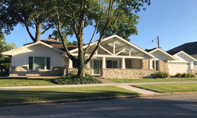 Northeast South Bend House | Best Location In South Bend - Check the map!