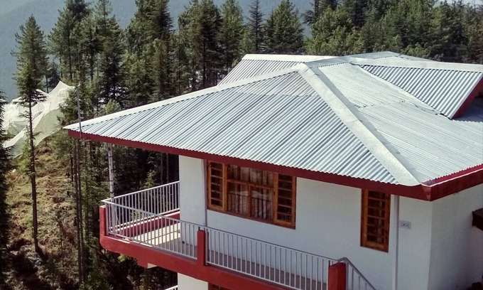 Theog Bed & Breakfast | Best suitable place for relaxing and rejuvenate.