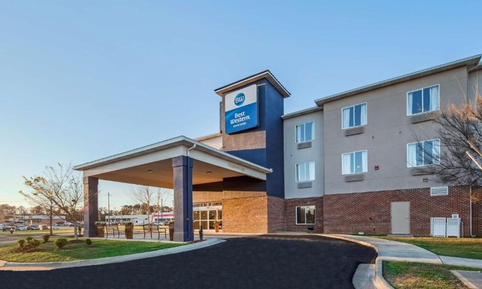 Dothan Hotel | Best Western Dothan Inn & Suites