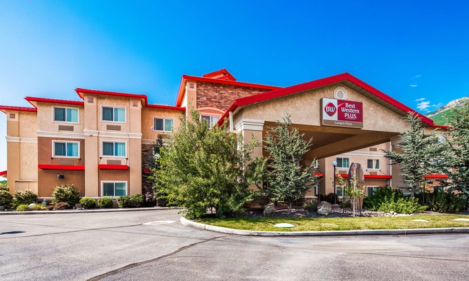 Uintah Hotel | Best Western Plus Canyon Pines