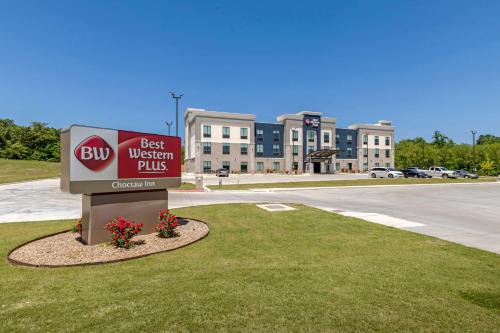 Choctaw Hotel | Best Western Plus Choctaw Inn & Suites