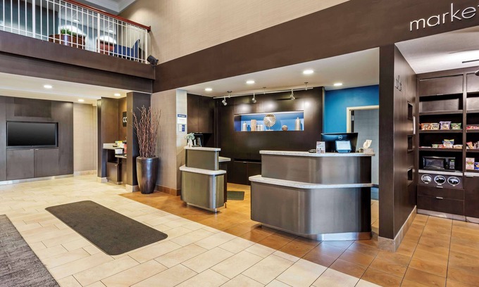 Carterville Hotel | Best Western Plus Provo University Inn
