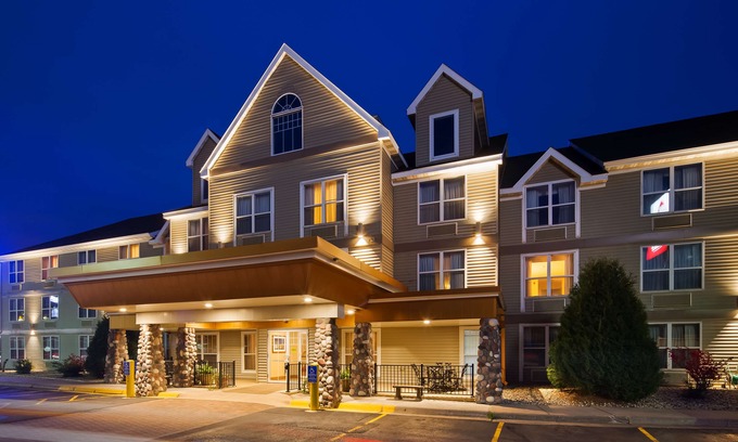 Proctor Hotel | Best Western Plus Spirit Mountain Duluth