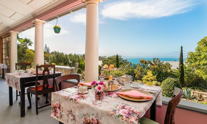 Mossel Bay House | Bettys Boutique Hotel