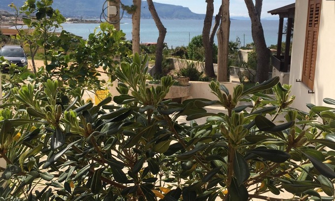 Cornino House | Between sea and nature, in an open-air museum