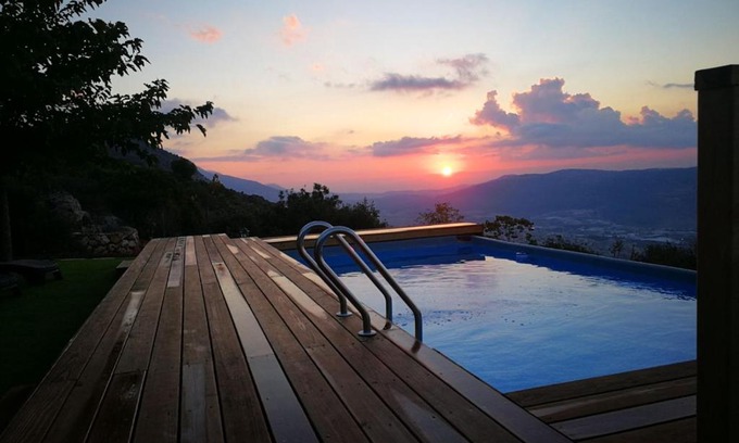 Misgav Cabin | BetweenTheSuns Suites for Couple - Sunset