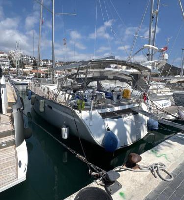 Vallpineda Boat Rental | Beverflor des mers