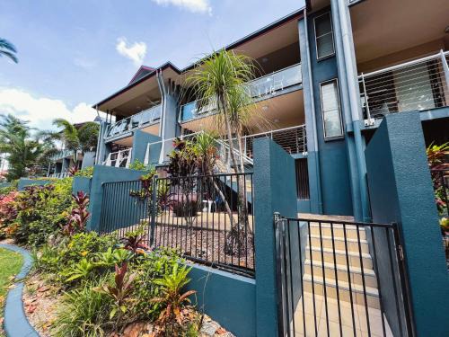 Mission Beach Apartment | BHA 4- Beachfront Bliss - 2 bed