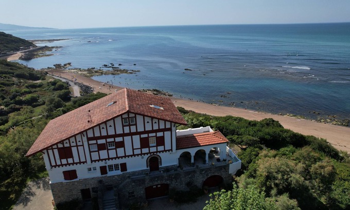 Bidart Apartment | Bidart Facing the ocean, with a superb view.46m2 studio apartment