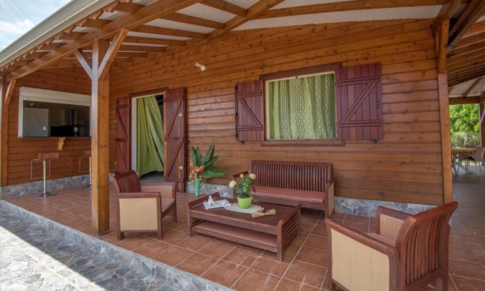 Port-Louis House | Bienvenue Au Tropic Venucia