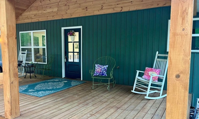 Harrison House | Big House just outside the City.