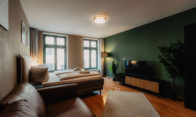 Zentrum-Sued Apartment | Big Living 3-zimmer-appartement mit Küche - Luga Homes - Karli