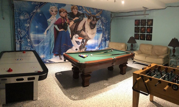 West Kissimmee House | Big Pool&Spa/Themed rooms/Private yard/CLOSE TO EVERYTHING, Lakeview,Playground