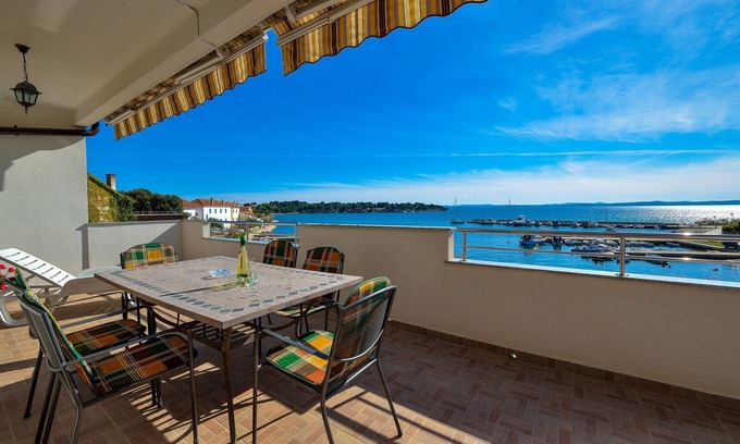 Petrcane Apartment | Big terrace with great sea view