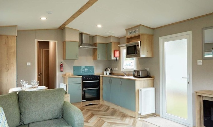 Great Houghton House | Billing Aquadrome Silver 3 Bed Caravan CD42