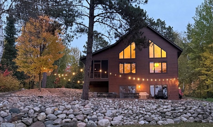 Biwabik House | ~Birchbark Hideaway~ ON WYNNE LAKE!