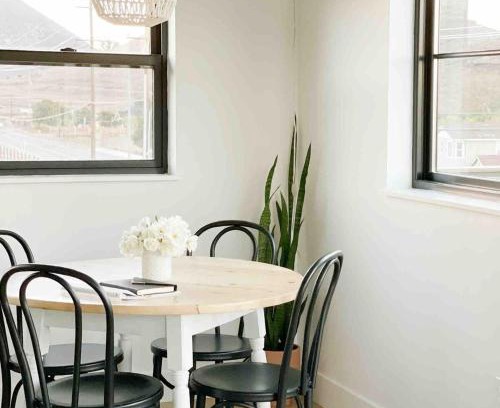 San Luis Obispo House | Black Barn Ranch Hill Views Downtown Close