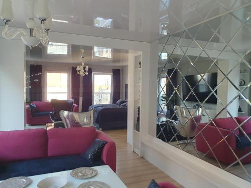 Leszno Apartment | Black&White Apartament Skarbowa 2 Parking